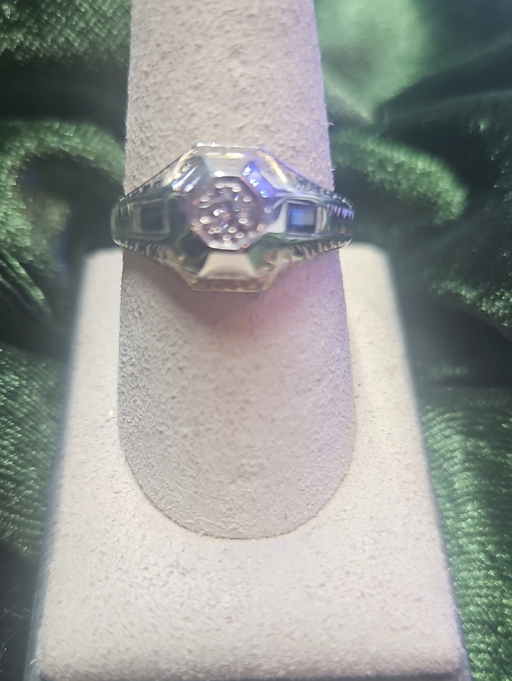 SAPPHIRE STONE & DIAMOND 14K YELLOW GOLD RING
